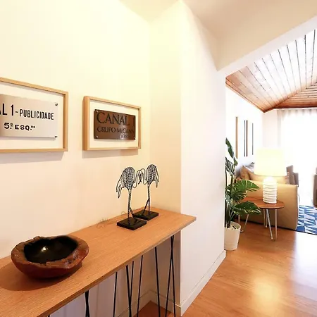 Canal 1 Apartment