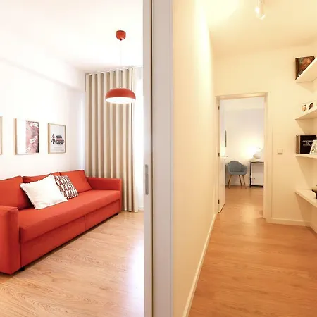Apartment Canal 1 *