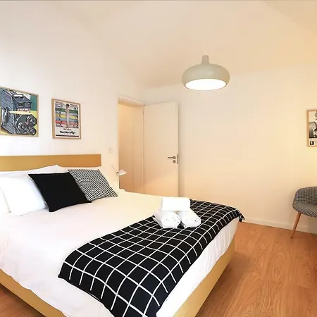 Canal 1 Apartment Porto